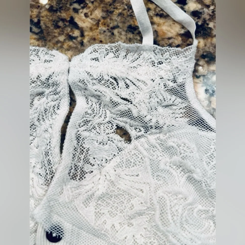 NWOT Free People Have My Heart Top